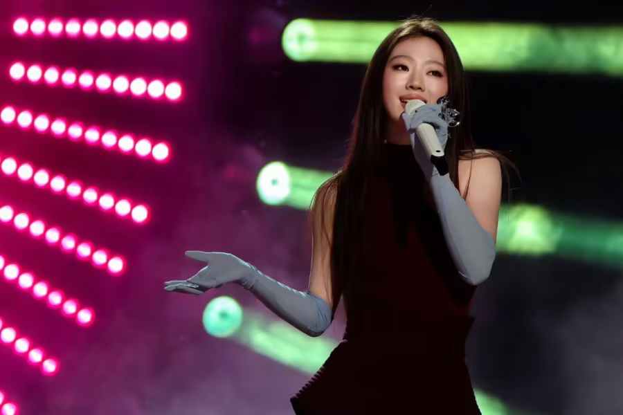 李荣浩称对方在李荣浩方婉拒翻唱授权的情况下，强行侵权演唱《李白》。李荣浩说单依纯