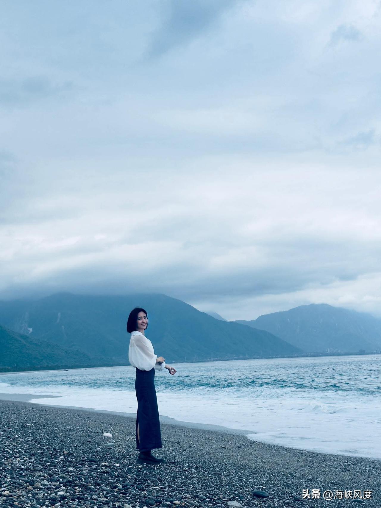 陈见贤美发言人田芮熙晒照PO文，十六字坦露心迹，网友不淡定了，要为她寻找一出路！