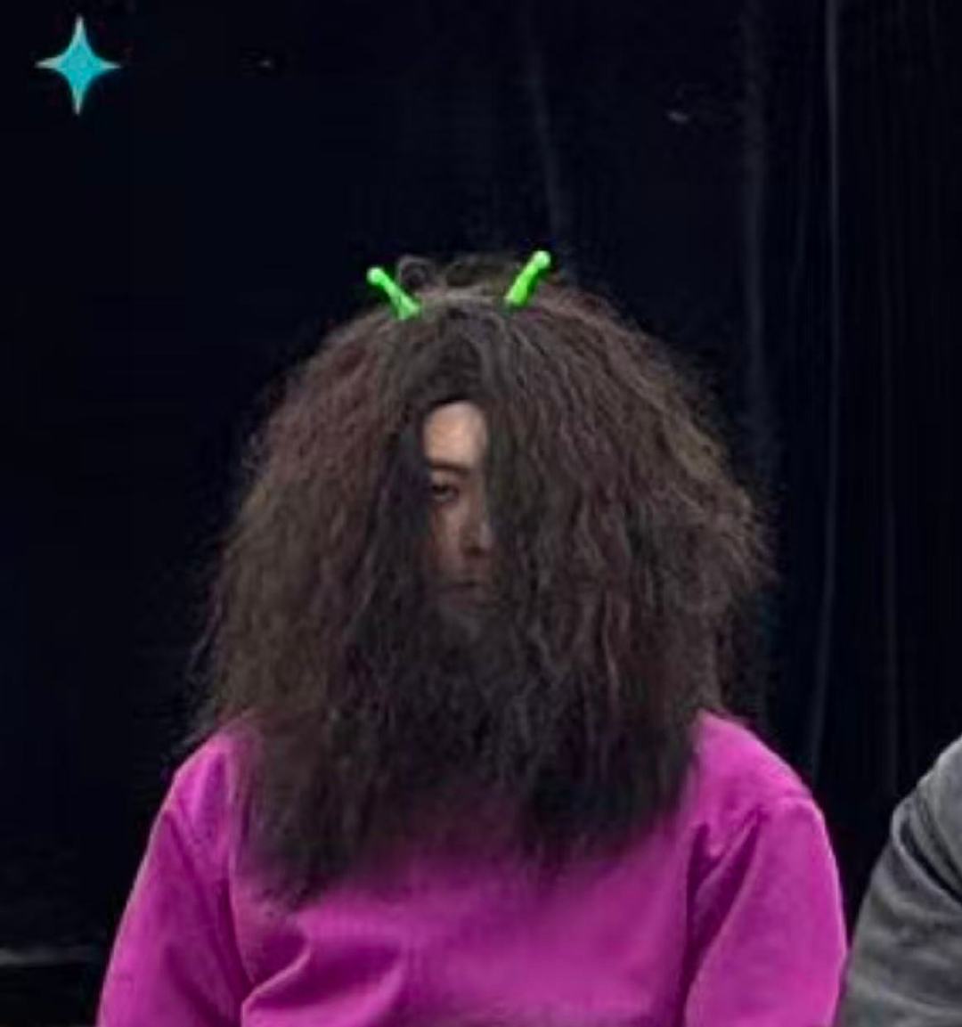 没认出来这是王鹤棣谁能认出这是王鹤棣 没认出来这是王鹤棣哈哈哈哈 