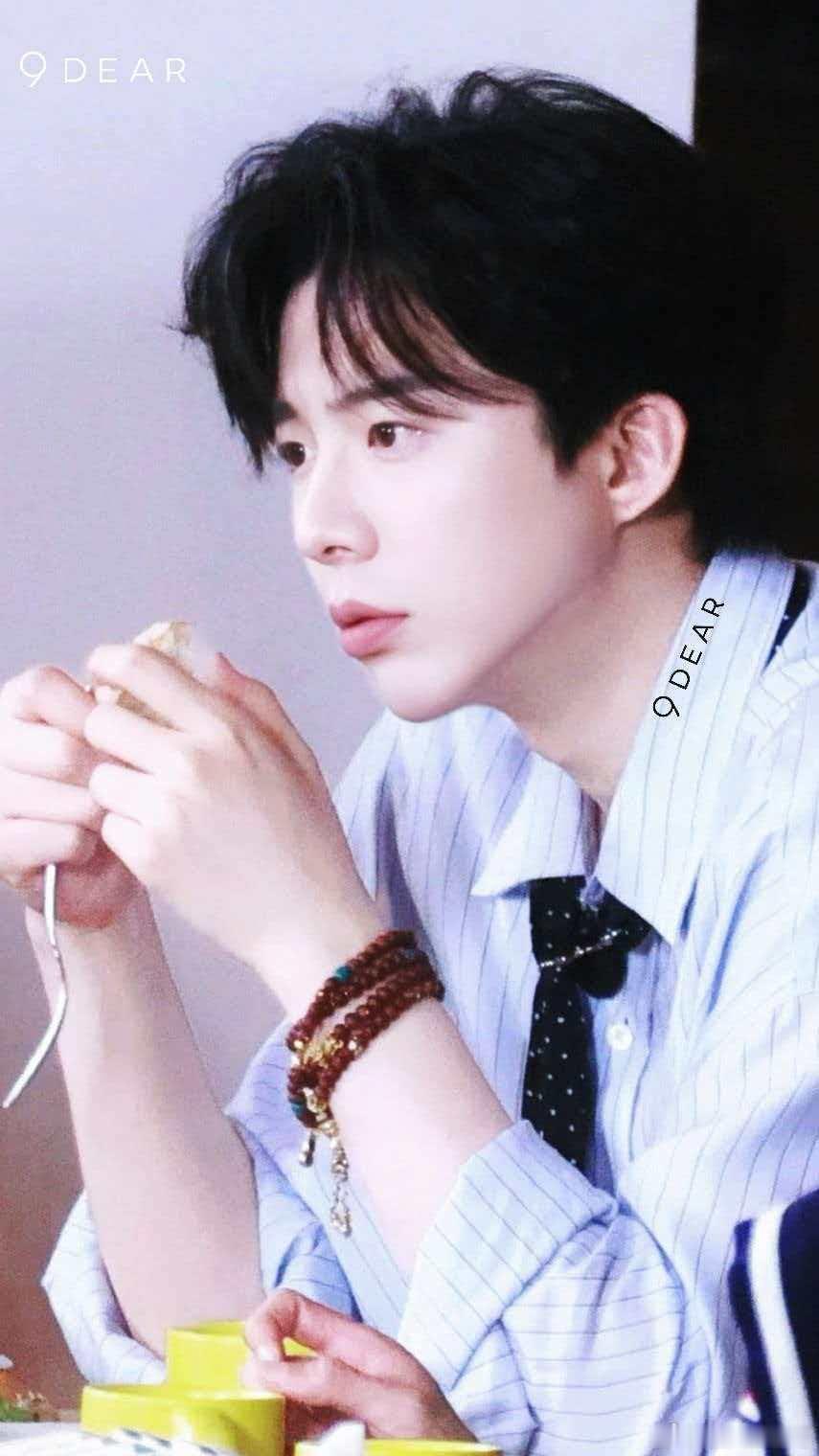 刘宇宁 摩登兄弟公益行 人生漫漫，你走过的路，读过的书，爱过的人，路过的风景，经