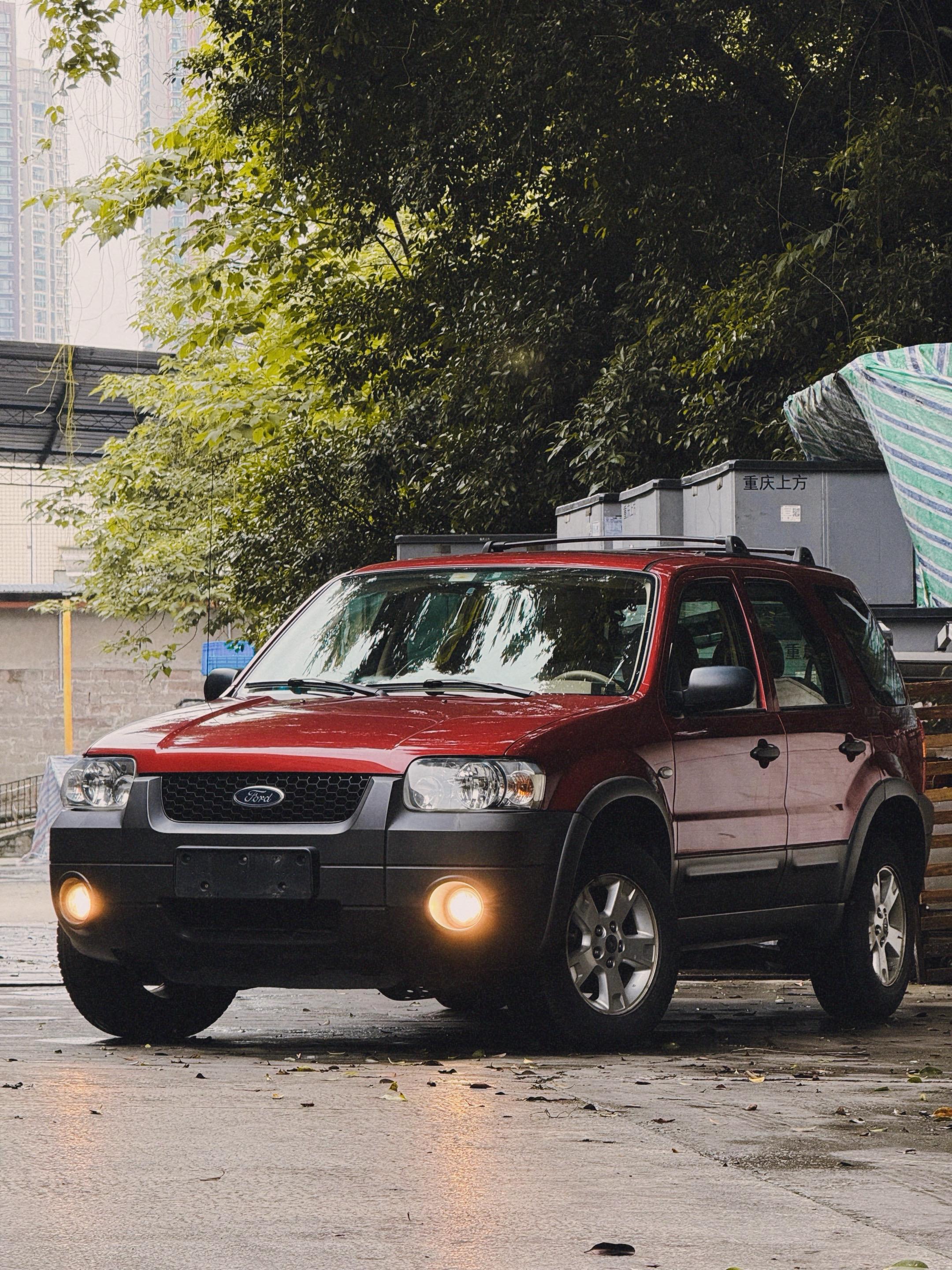 纯正美系SUV-福特翼虎 3.0V6。不是所有的SUV都叫“翼虎”，更...
