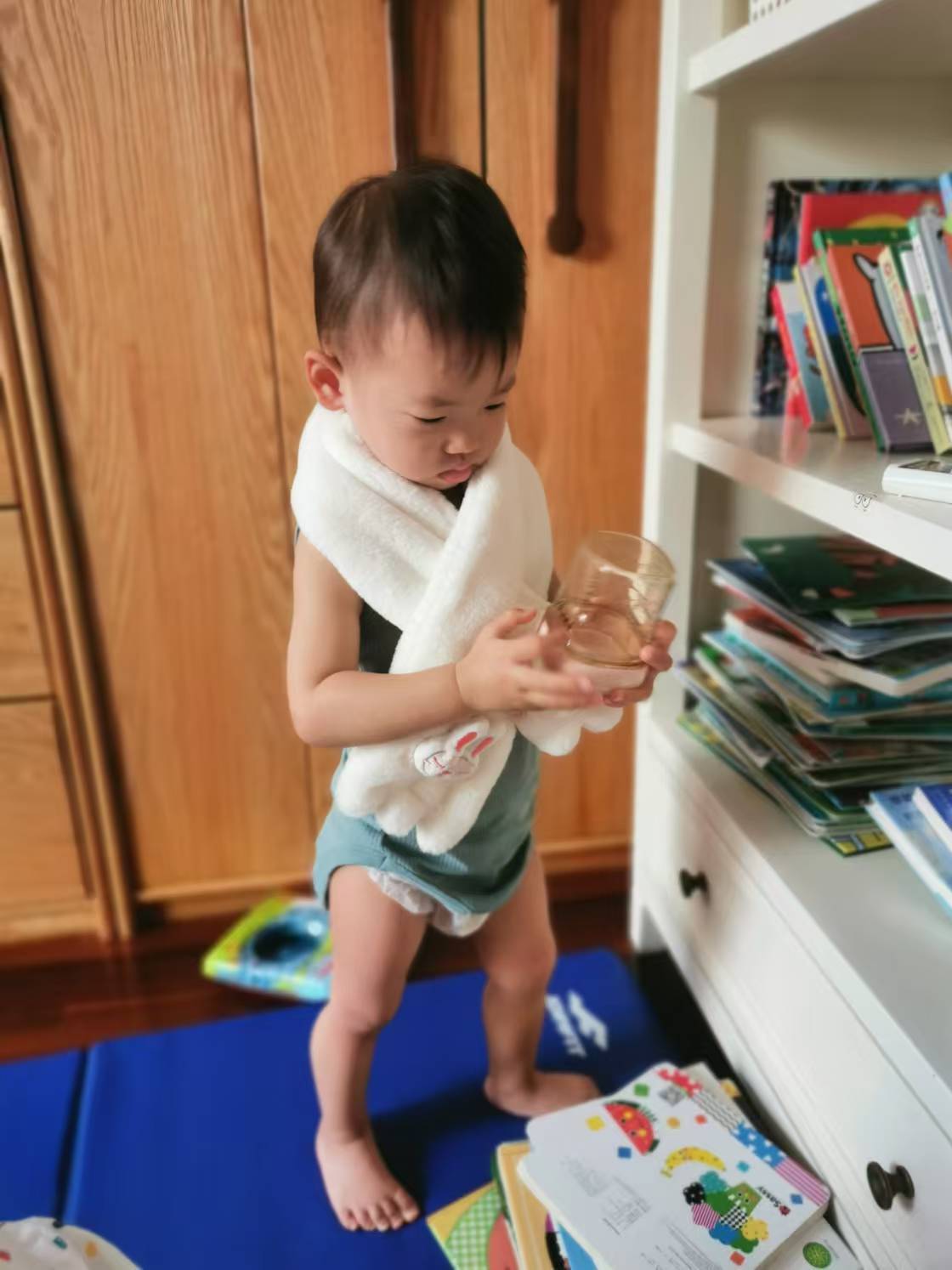 谁能猜到她在干嘛？ 