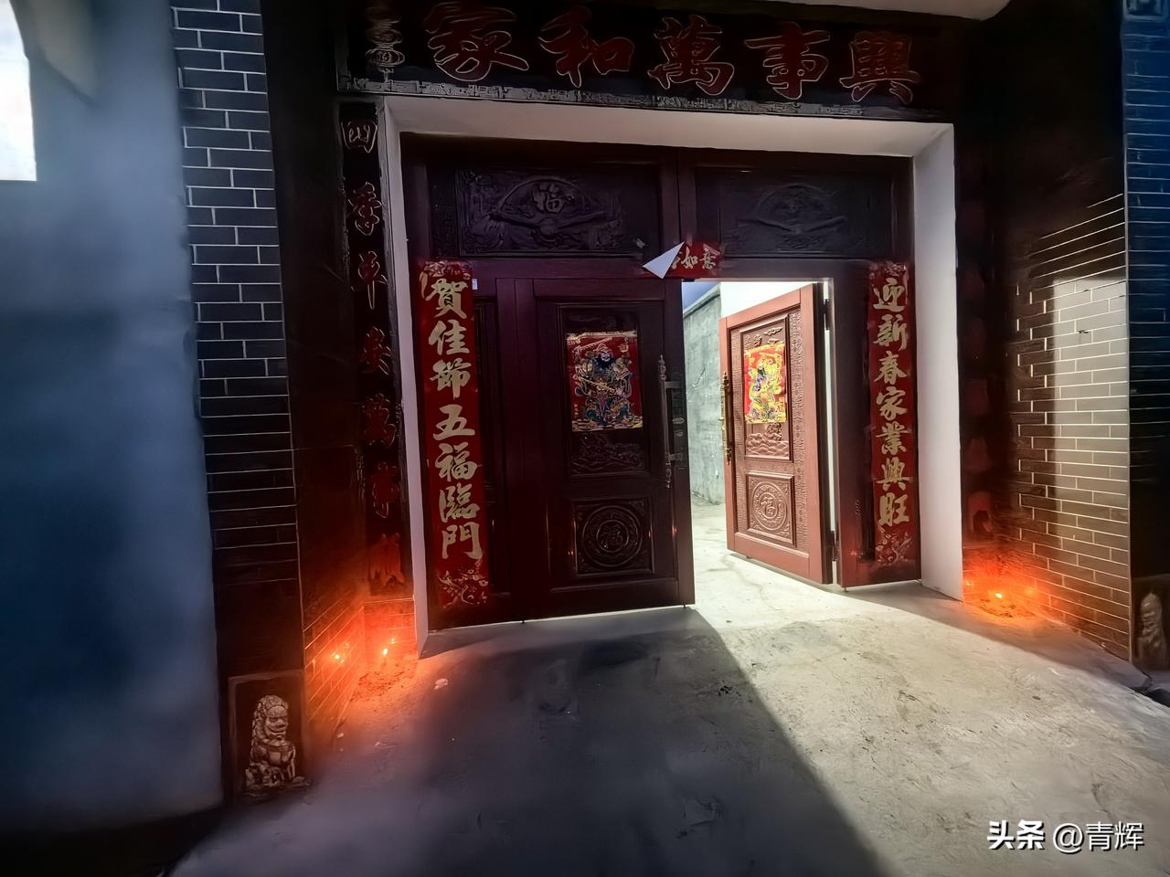 元宵节我们这里不让放鞭炮了，老爸若有所思地说:是不是因为中东那边打的太厉害了……