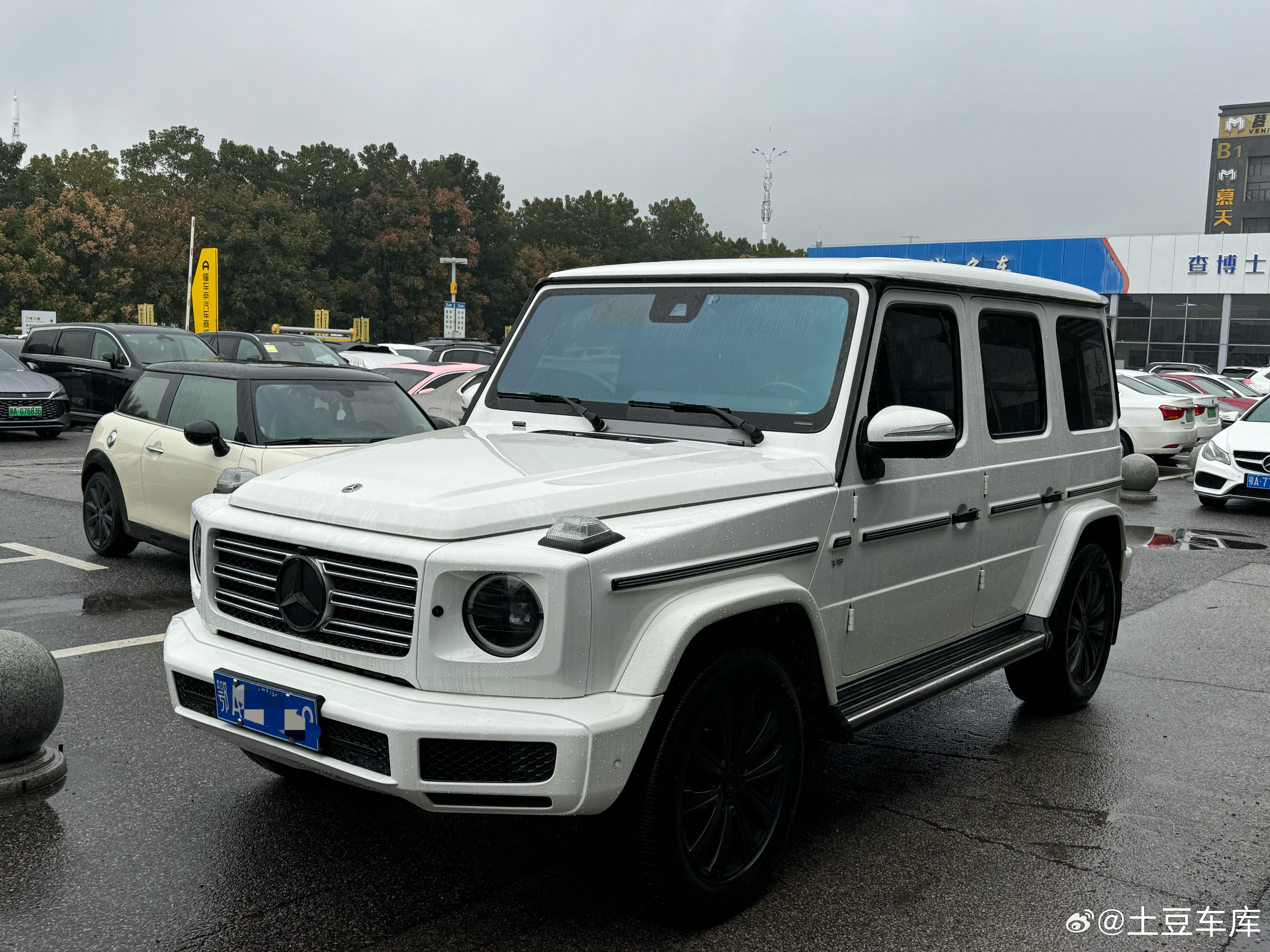 今天准备开大G去钓鱼有没有面子 兄弟们[捂嘴哭] ​​​