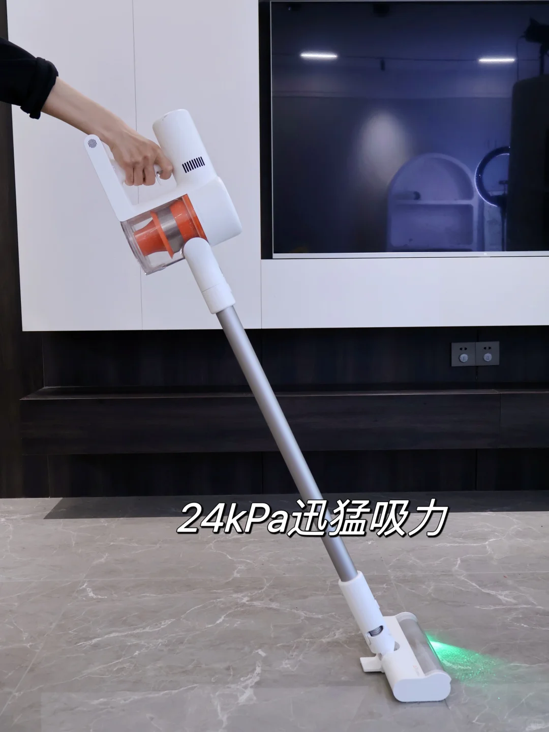 家人们谁懂啊？我挖到一款高性价比的吸尘器