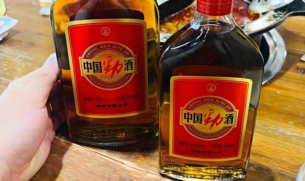劲牌剥离资产押注保健酒这事儿，挺值得琢磨。今年上半年，劲牌三次“瘦身”，退出酒业