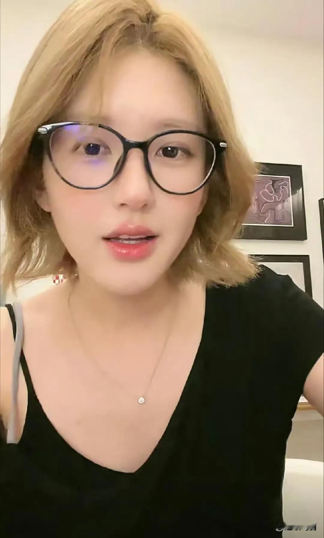 我感觉🥩这句：我内核超烂，也不体面。
可能要🔥