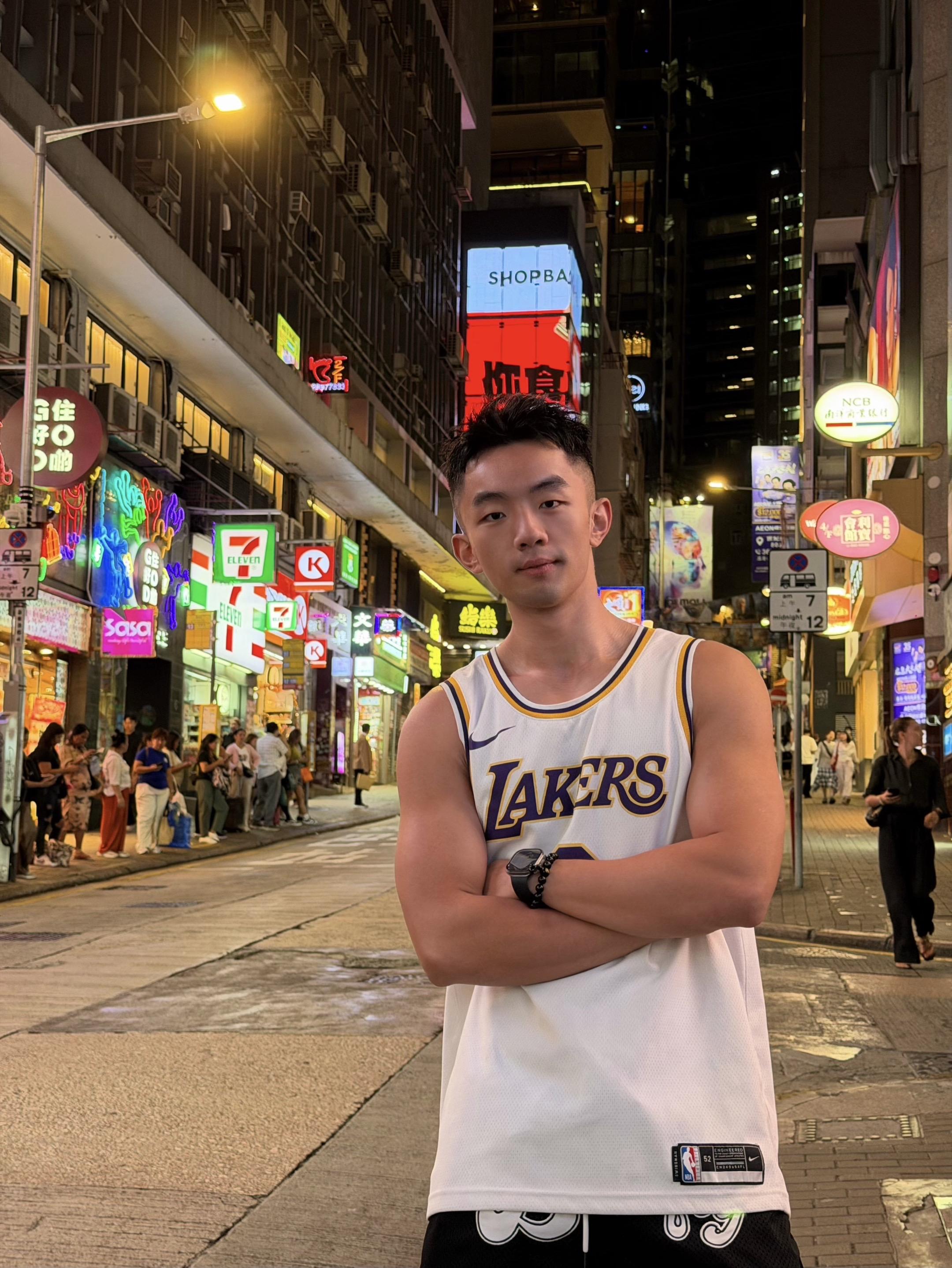 香港Plog｜登太平山⛰️看港风夕阳🌇 在香港的最后一天，终于有机会...