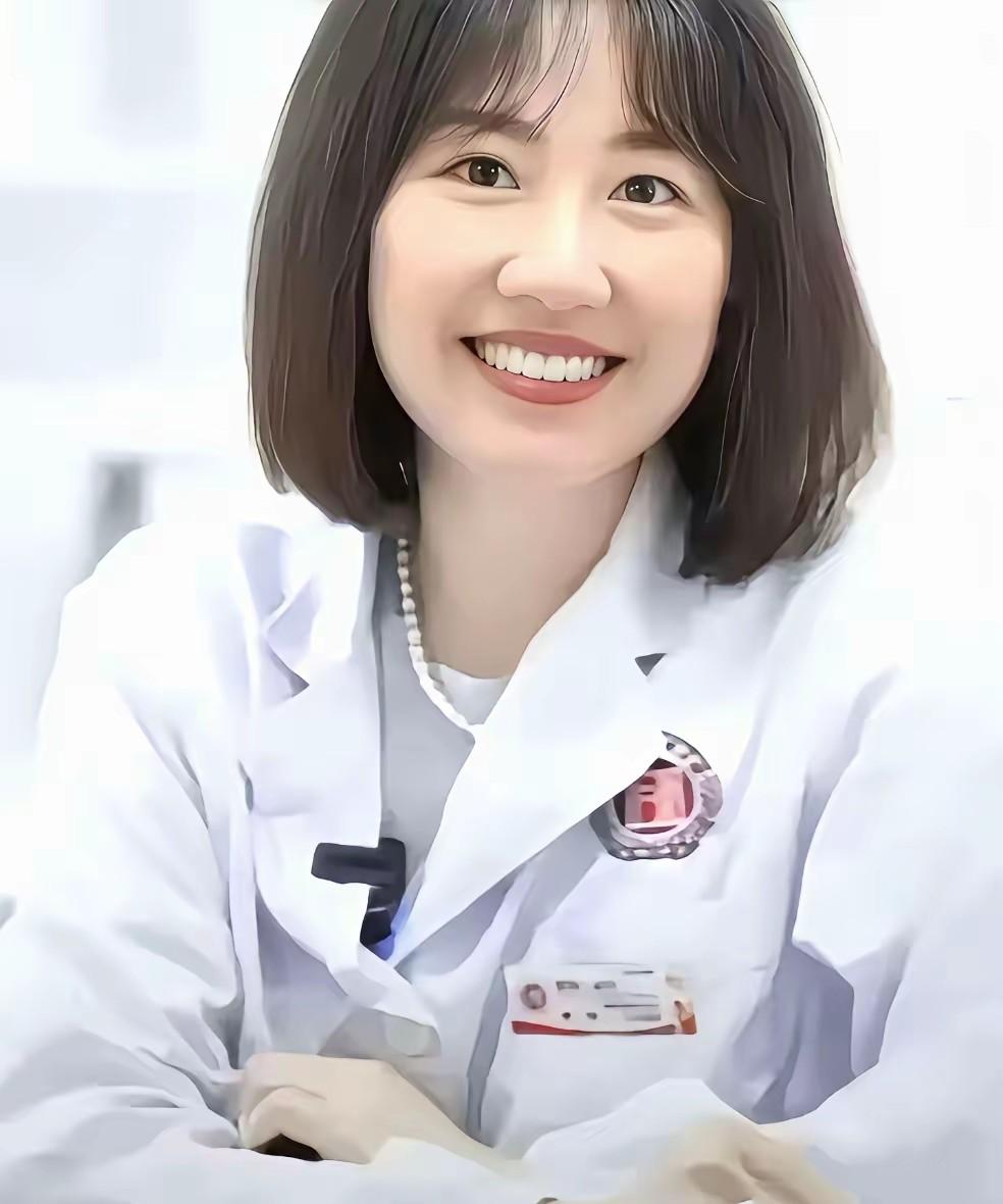 医疗圈那点事,情感纠葛下的冰山一角
“曾医生瓜”，大家知道吧，一下就爆了，好多人