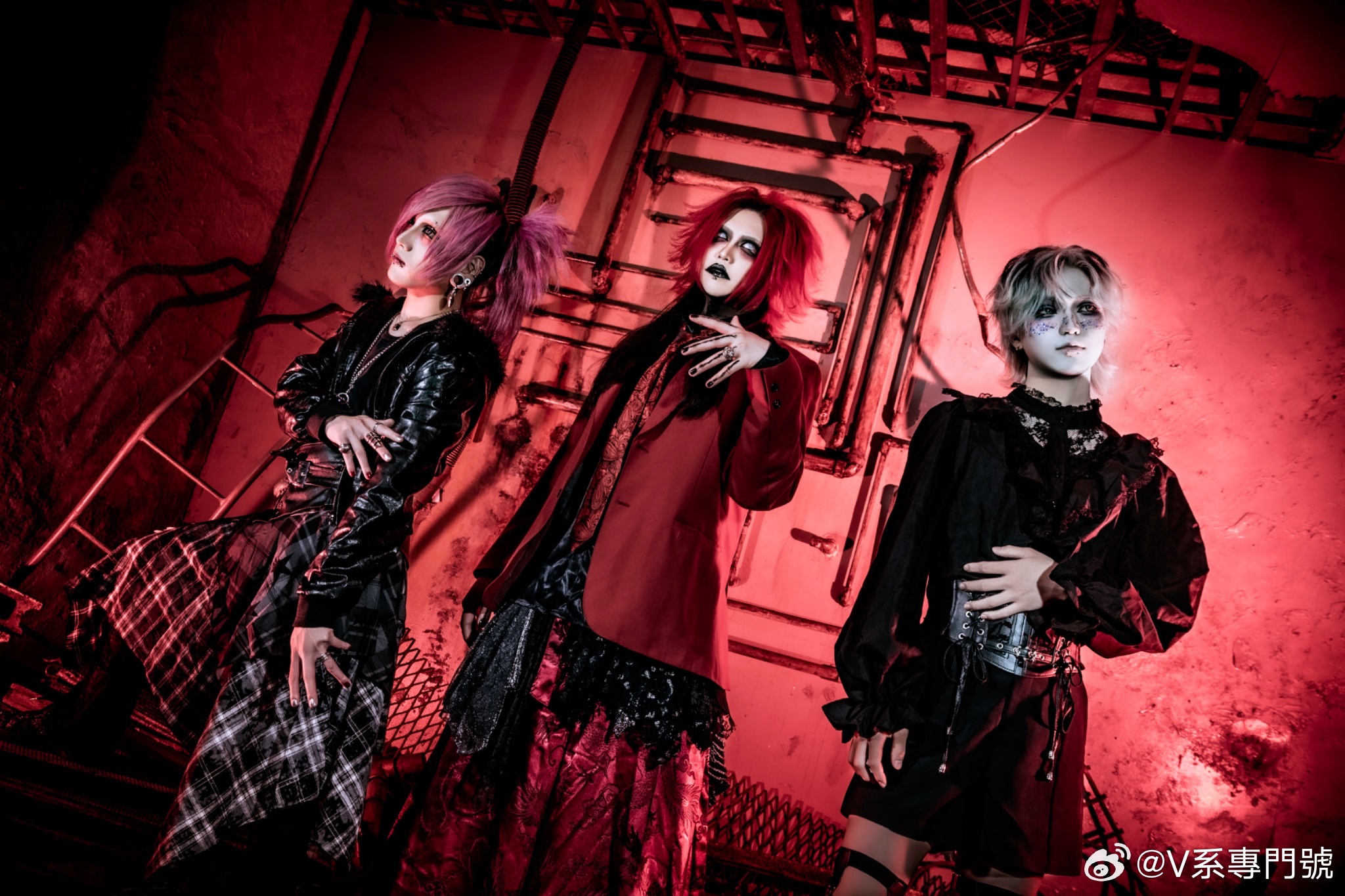 ⭐新乐队⭐ 瘋癲【Fu-ten】9月28日 @ 福冈graf 正式始动决定！ V