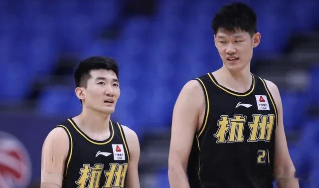 CBA前20轮本土球员MVP榜单出炉：广厦二少前三，杨瀚森入选！

普罗篮球发布