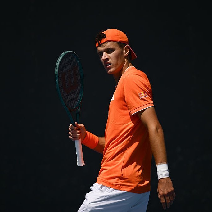 澳网2026 门大师继续晋级之路澳网男单第二轮，16号种子门希克直落三盘，以6比