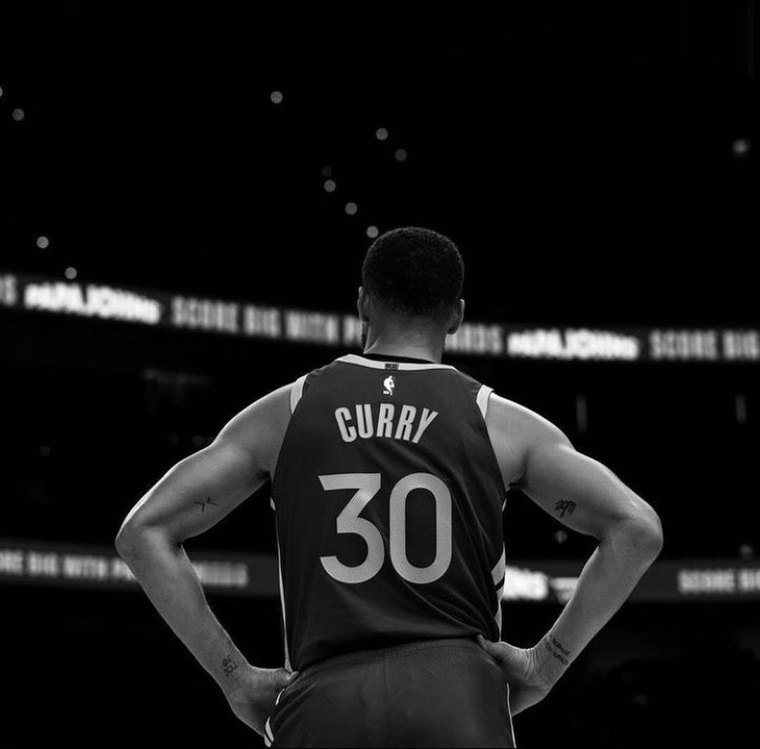 勇士接下来会走哪条路我觉得管理层肯定会在交易截止作出所有决定的 