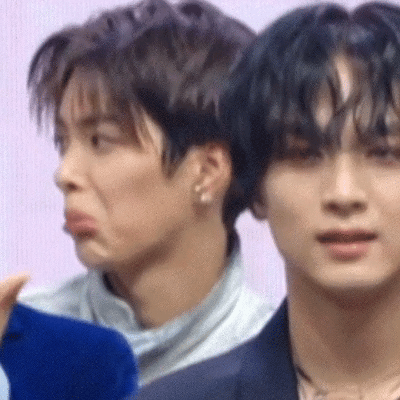 HYBE 的企业文化是不是教导艺人别把其他团放在眼里啊？第一张对aespa获一位