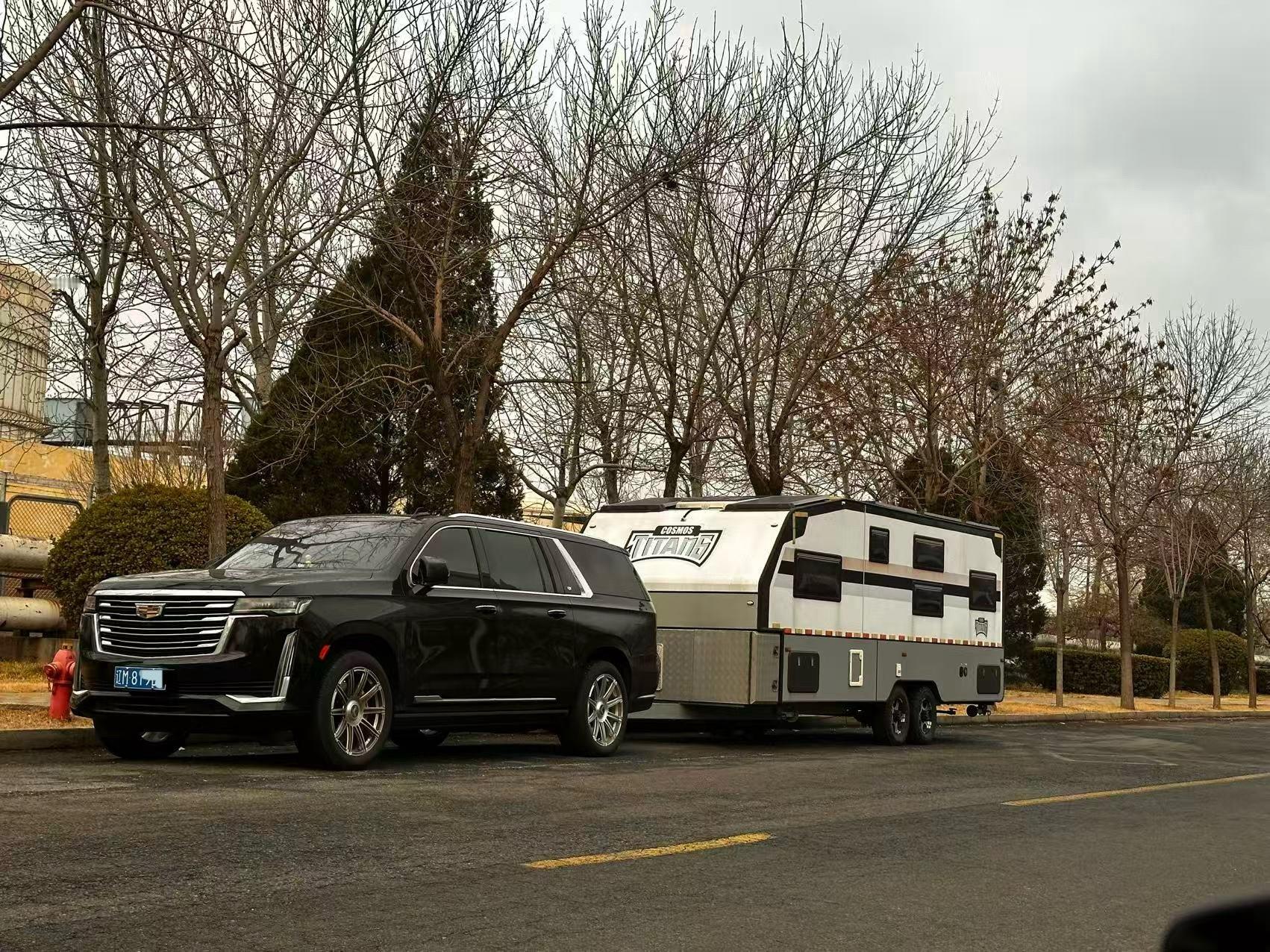 加长铂金凯雷德+拖挂房车帅不 天津