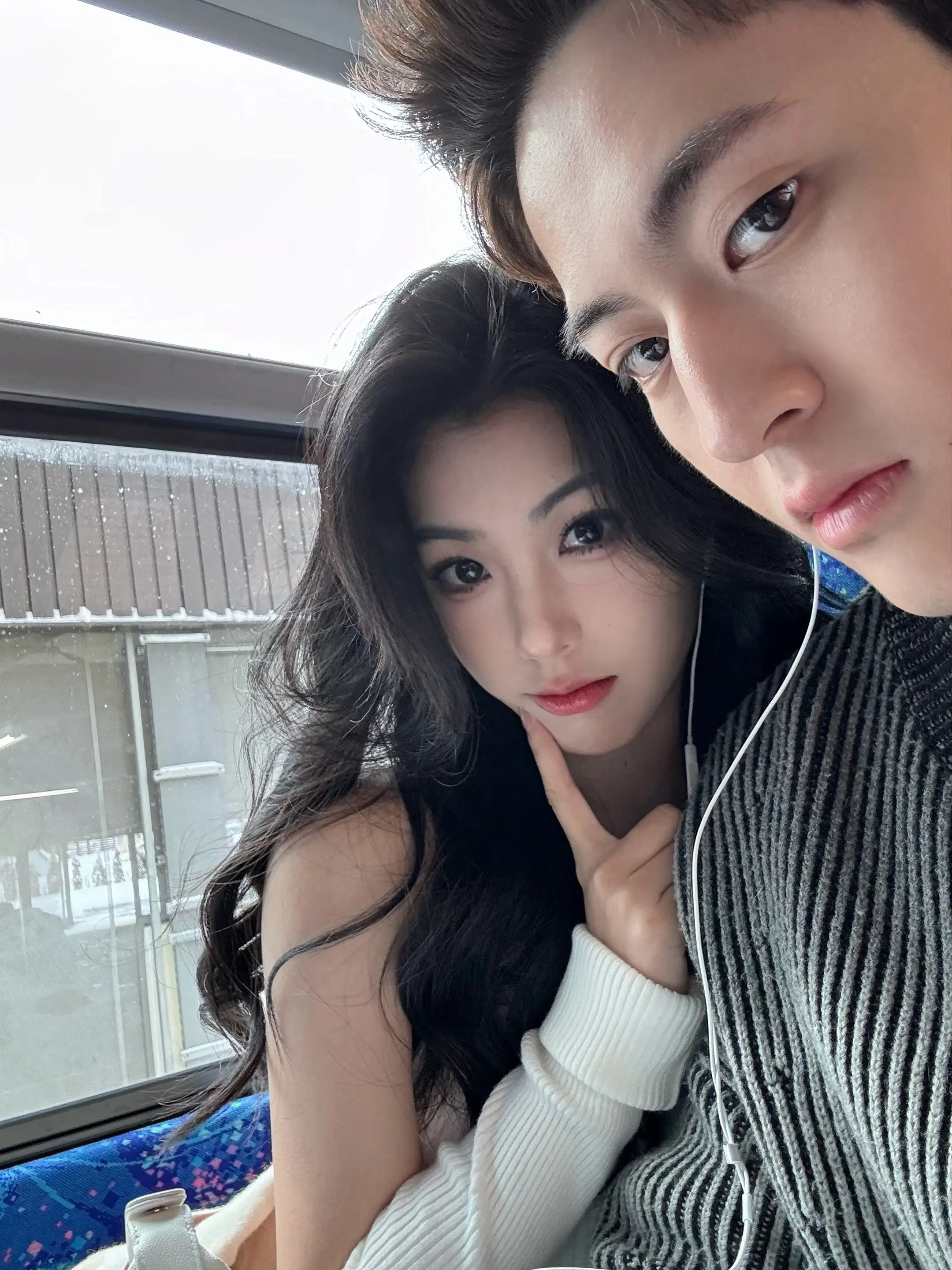 我就是在吸引你的目光，你舍得移开么？