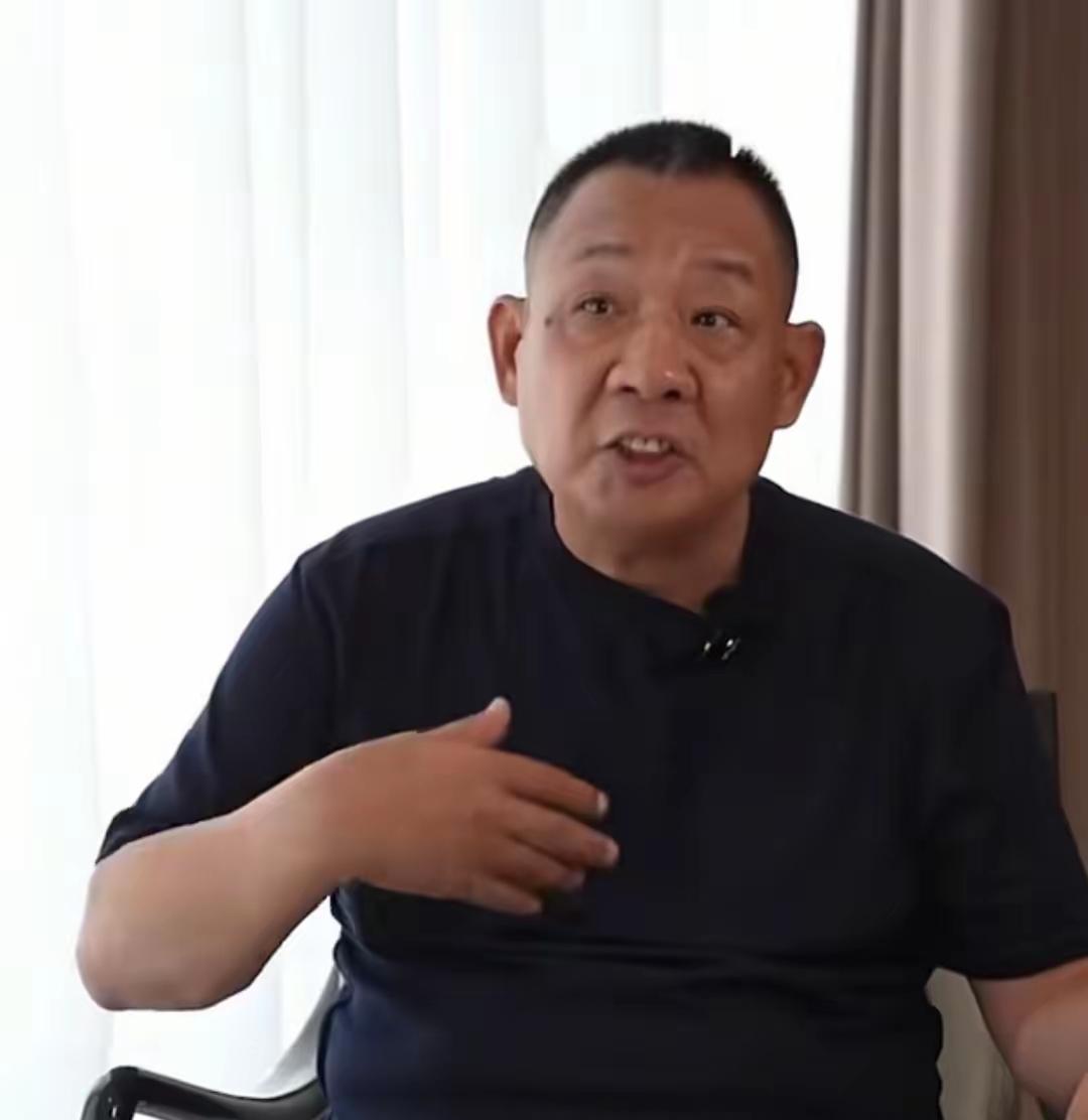 于东来说：我没有钱了，房子也卖了，花的还是以前的存款。

也是第一次听说有这样的