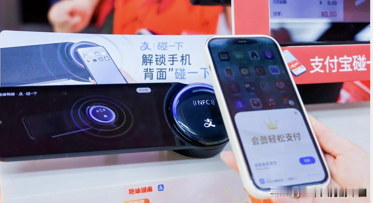 在网红城市里“长红”，长沙商家掌握了吸引年轻人的流量密码……

这几年，全国各地