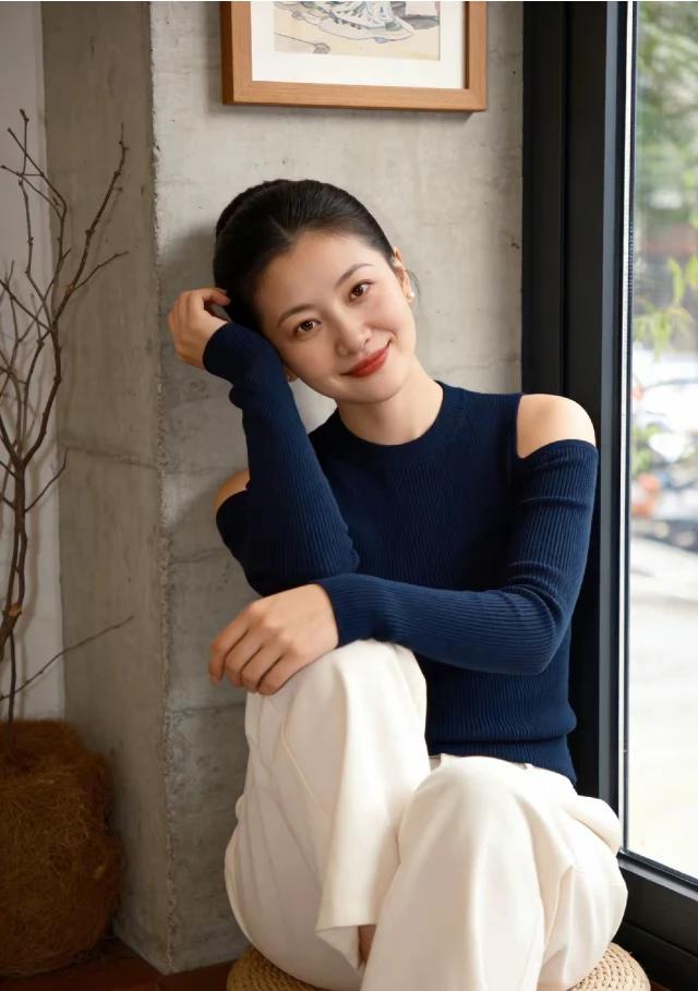 女人离婚了不敢再婚，关键只怕再遭遇个负心人被狠狠地再伤害一次？就很难走出这个阴影