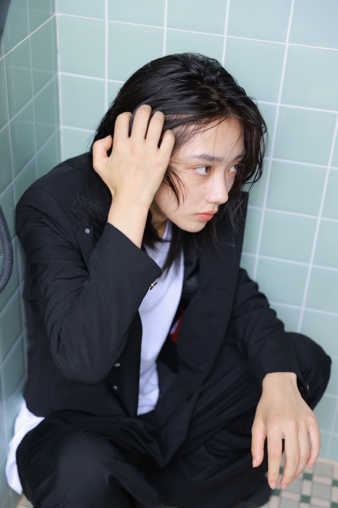 王影璐这样帅帅的女子本名叫王璐璐真是反差萌至极惹😌 