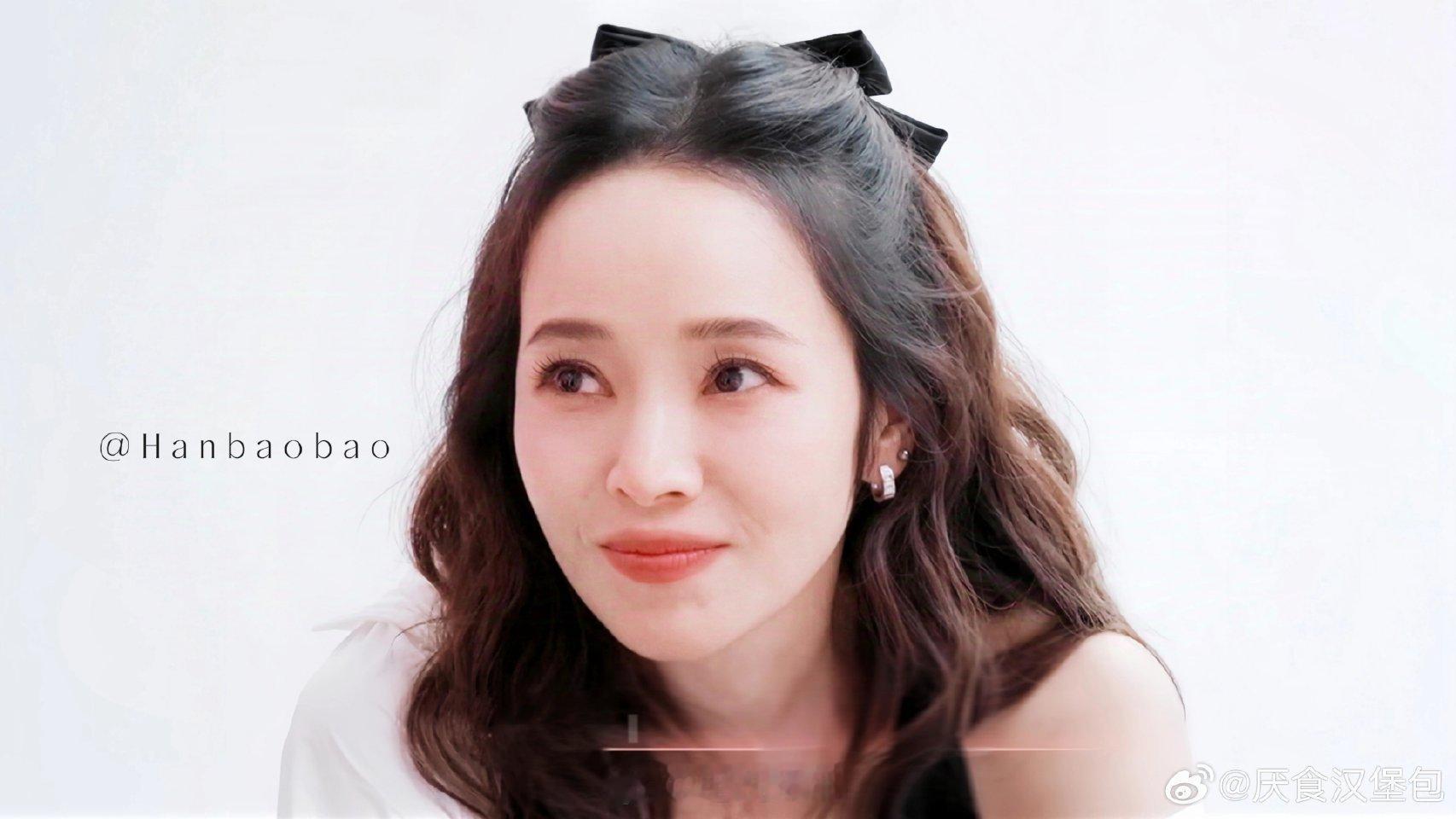 管乐侯佩岑撒娇女人最好命乘风2025管乐侯佩岑开启撒娇副本，甜度直接拉满，我全程