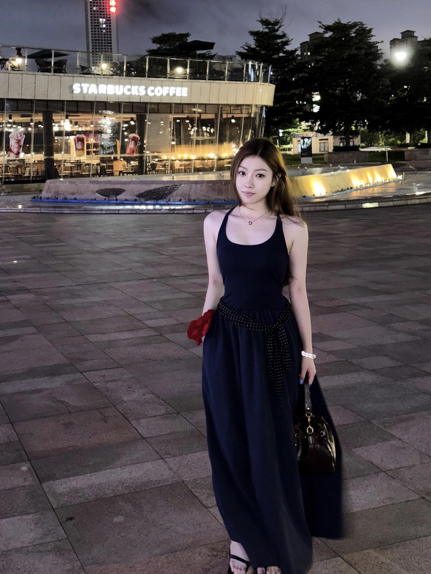 一起会闹情绪 分开了为何依偎生命里