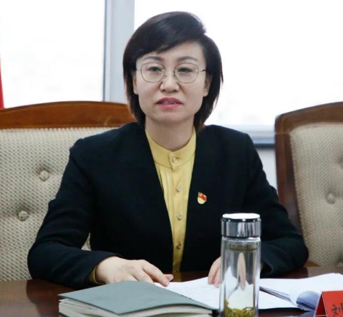 兰州，曾掌勺高台县7年的刘伟红被请

刘女士1972年1月出生，张掖师专毕业。