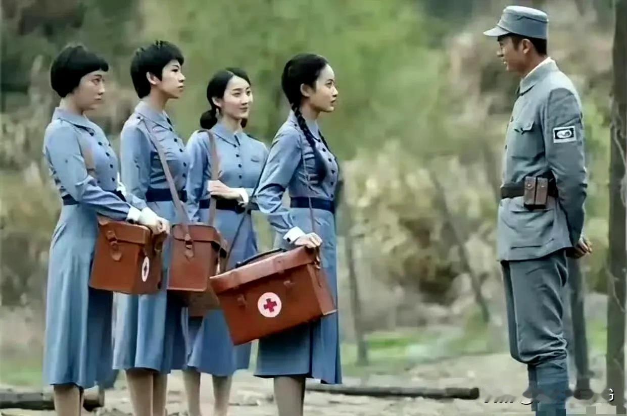 八路军卫生员，她们有什么区别？ ​​​