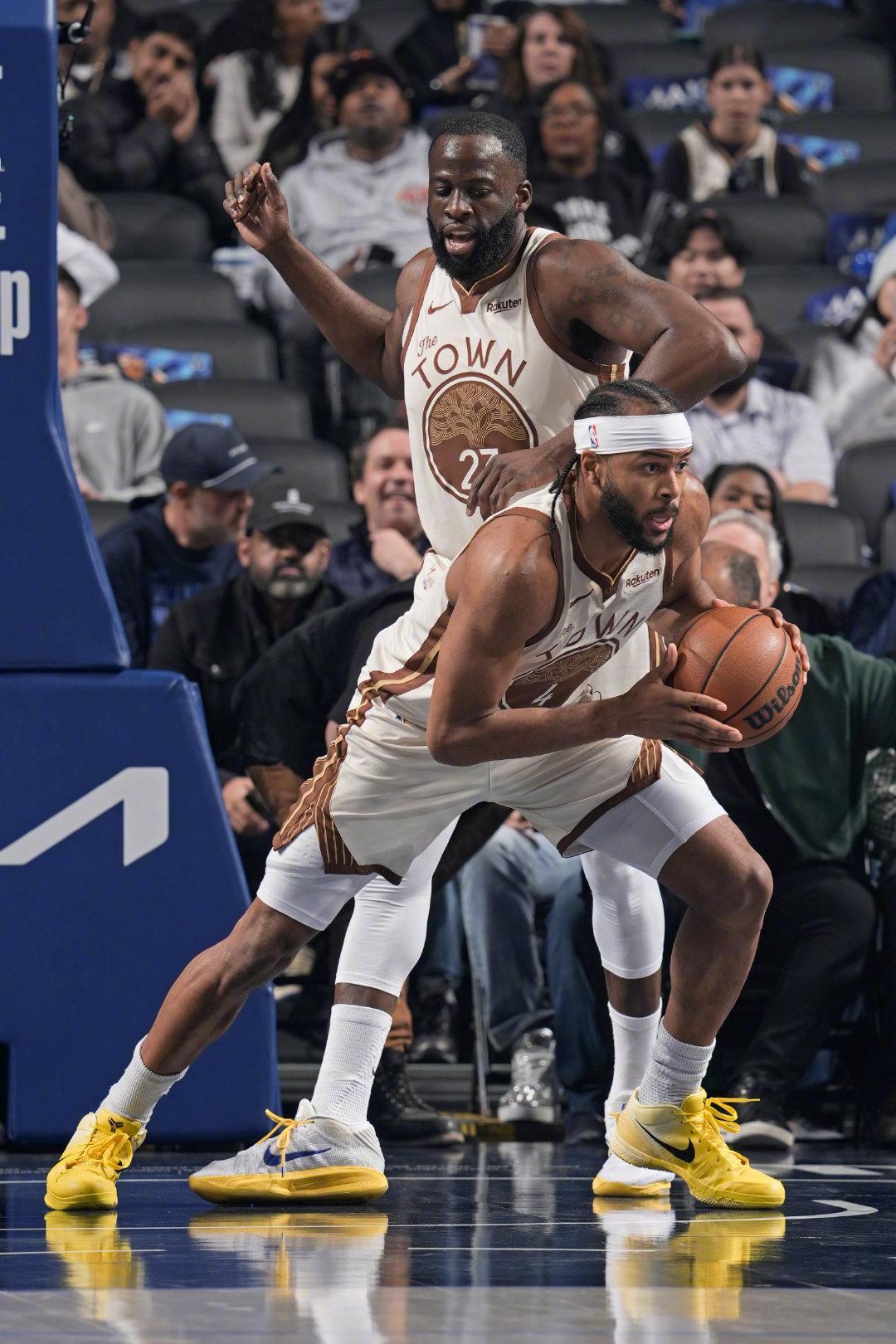 今日图集📸：勇士vs独行侠