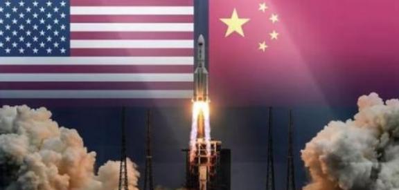 美论坛曾有人声称：若中国禁止美加入中国空间站，美有权将其击落。

美论坛上就有人