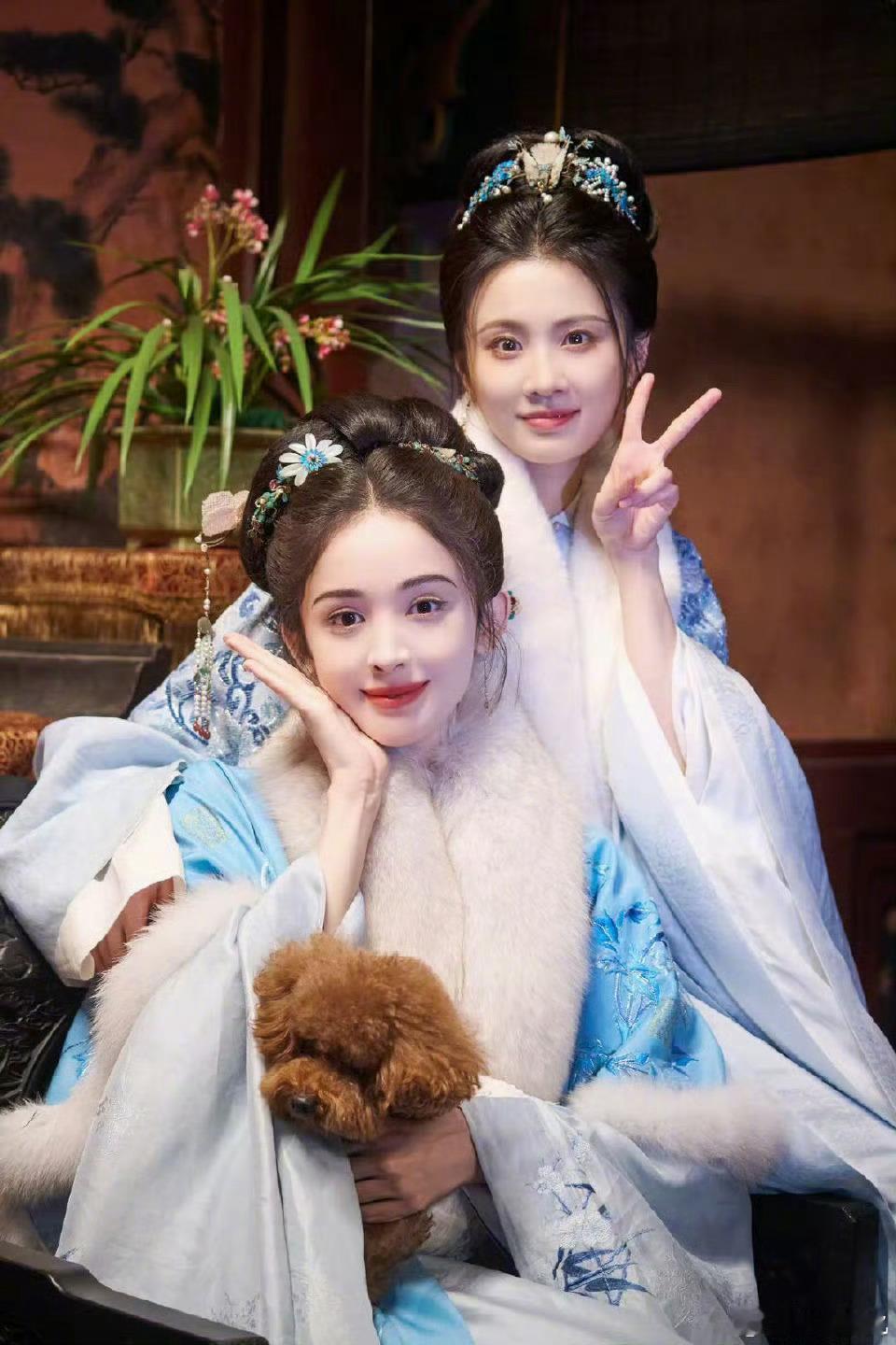 张慧雯在线征集与娜扎cp名今天下午张慧雯在线征集与娜扎cp名！哇哇哇正主带头磕自