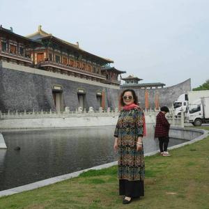 周莉莉莉