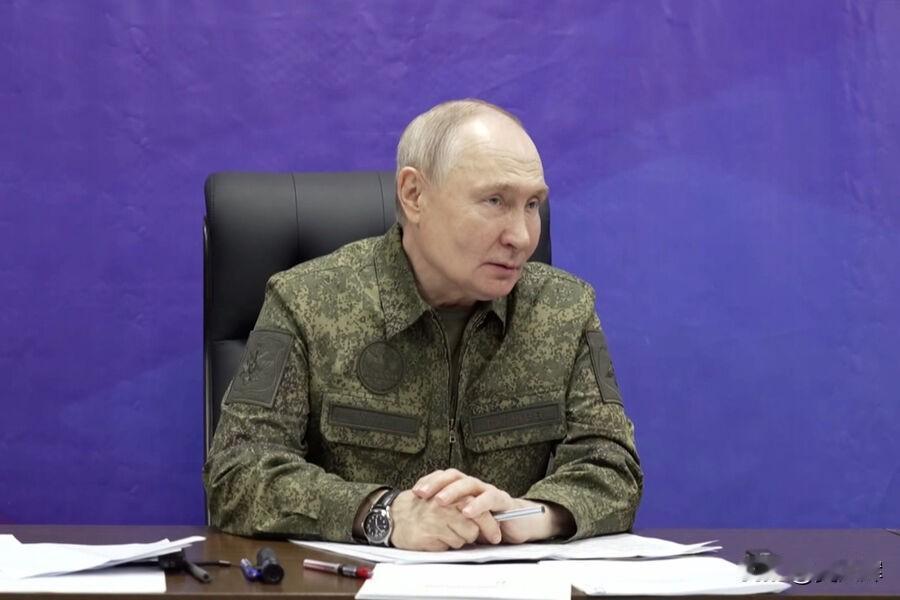 【俄军在哈尔科夫方向推进，普京再令建立“安全区”】


12月1日，俄罗斯总统网