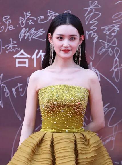 蒋依依被爆大瓜！
9月3日，【：责成其补缴238万余元】9月3日16:58，署名