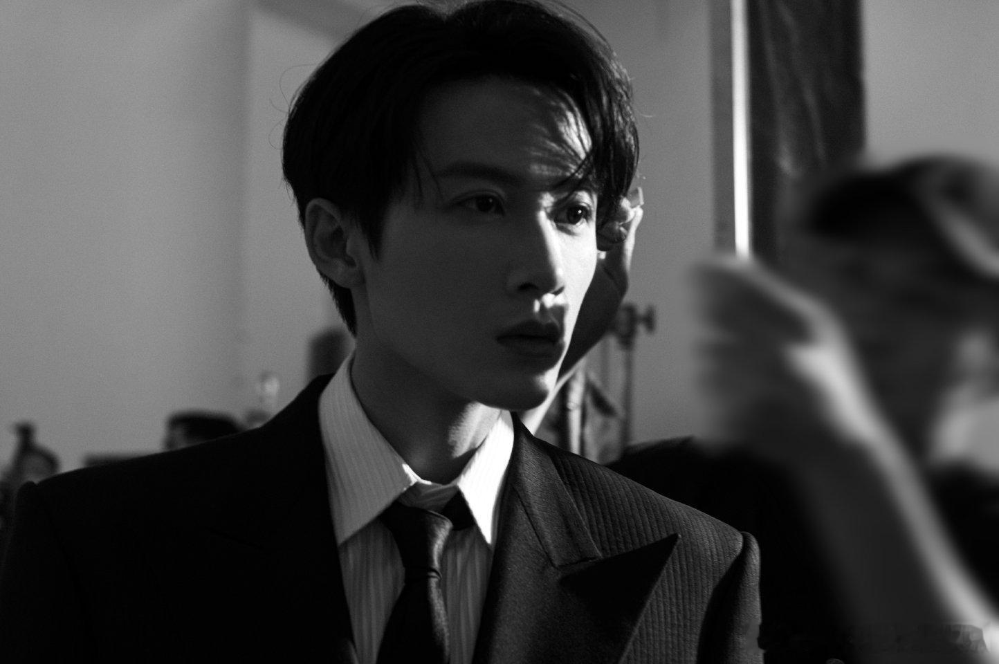 檀健次超会销量檀健次销量隐形销量实力盘点！檀健次常年霸榜京东流行音乐榜，专辑购买