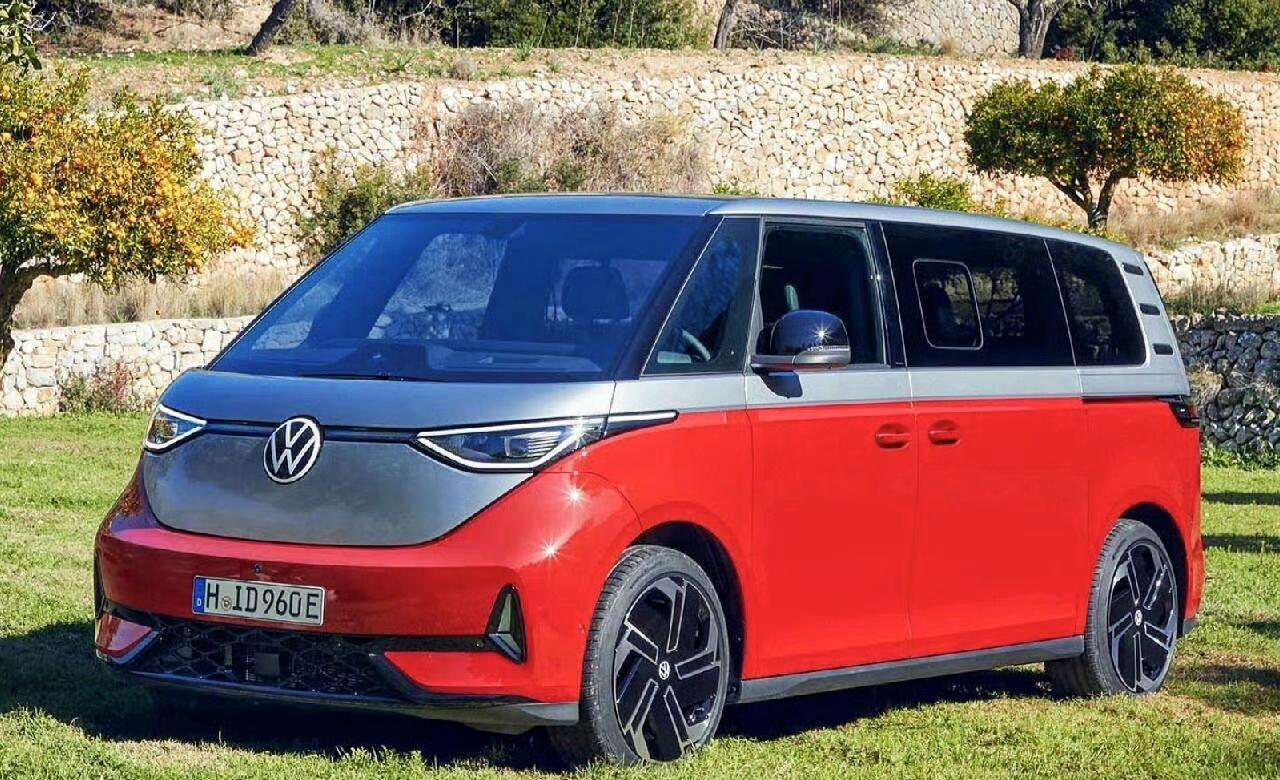 大众ID.Buzz GTX官图发布，在设计细节上进行了微调，提供了标轴和长轴两种