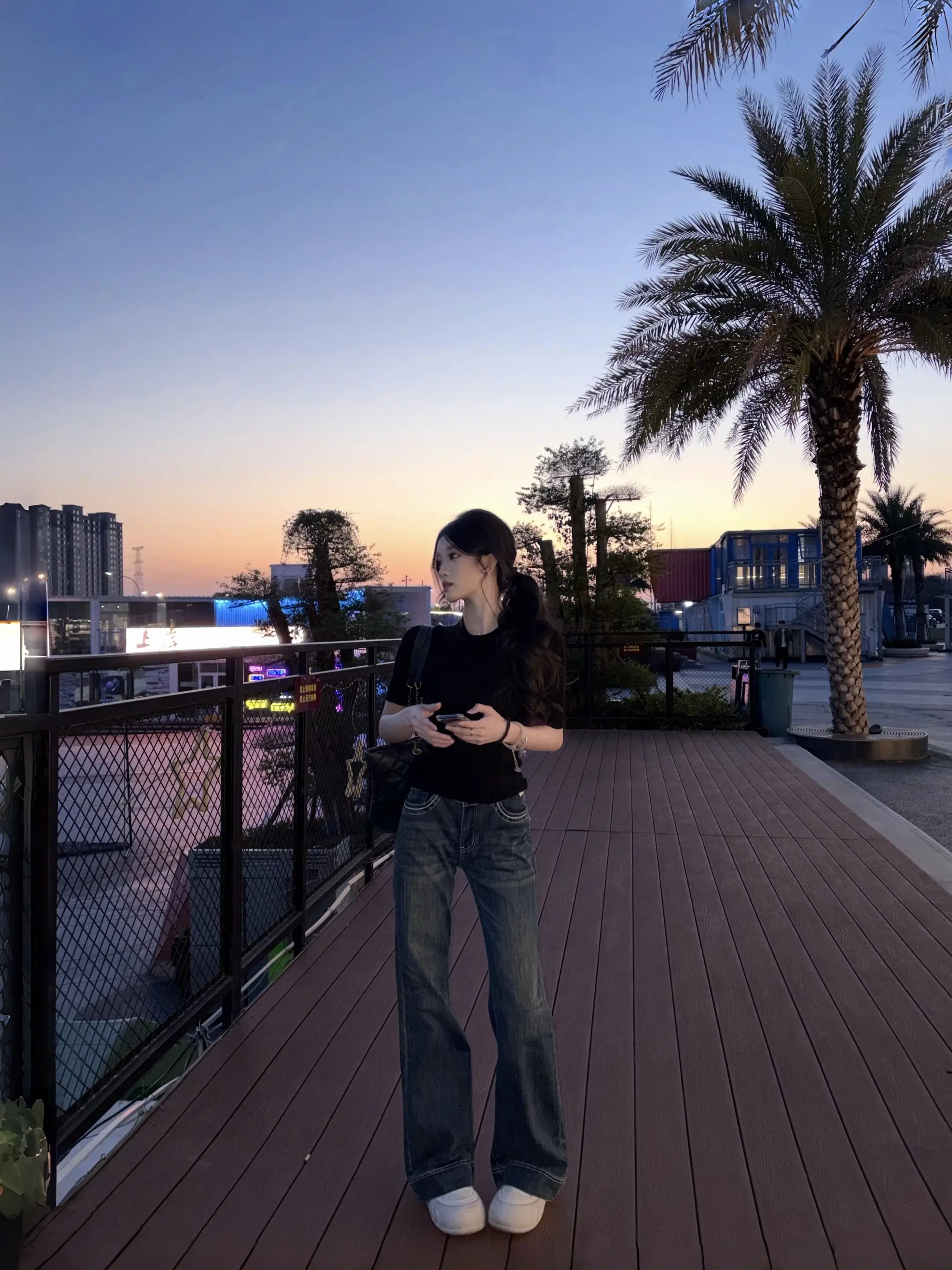 你撒过娇 发脾气 埋怨他不够在乎你