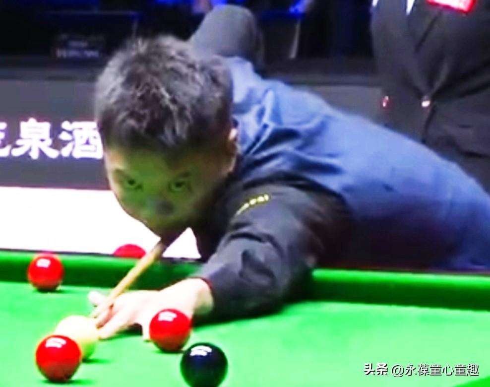周跃龙四杆过百，6-4战胜刘宏宇，挺进中国公开赛八强！
 
 
北京时间8月12