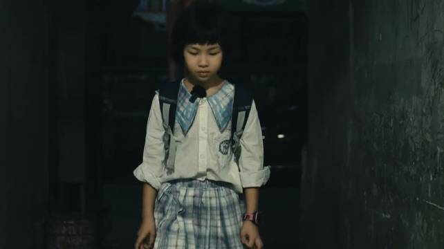 #小天才手表封闭社交被质疑# 伸向电话手表的“黑手” #普法 #电话手表 #诈骗 #普法小剧场 #立