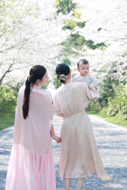 🌸春天，带生我的人和我生的人去赏樱