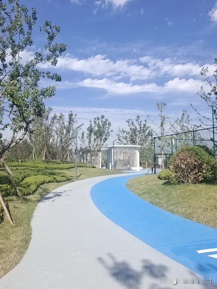 为山东省，为济南市政府和人民点赞！拥军敬老，重教，城市自有温度。
 
有感：
