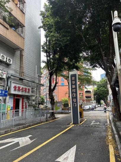 深圳龙华景华花园，103.9㎡住宅，市场评估总价339万，现8折仅271万起。[
