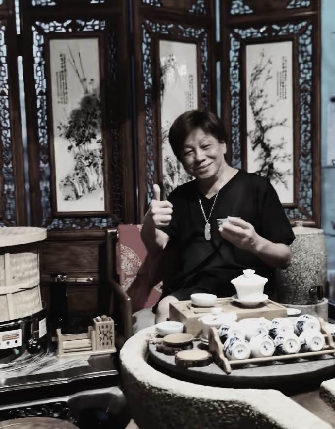 梁小龙去世 一脚踢碎东亚病夫牌匾的热血，是刻在几代人记忆里的民族骨气。江湖再无这