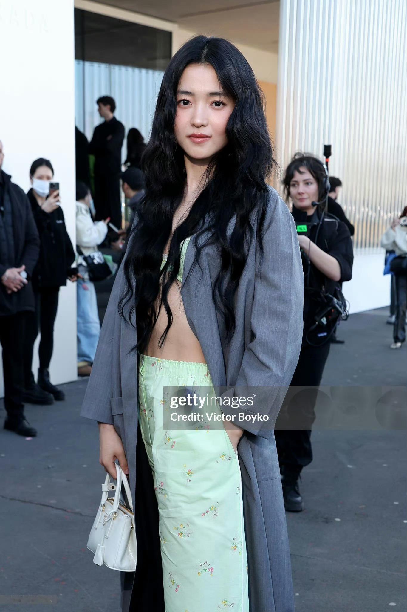 米兰时装周Prada大秀 好美的金泰梨 🍐 