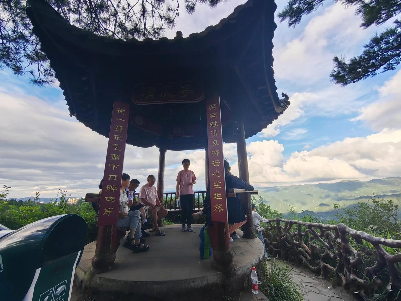 夏日凉都，苏马荡十里长廊掠影！