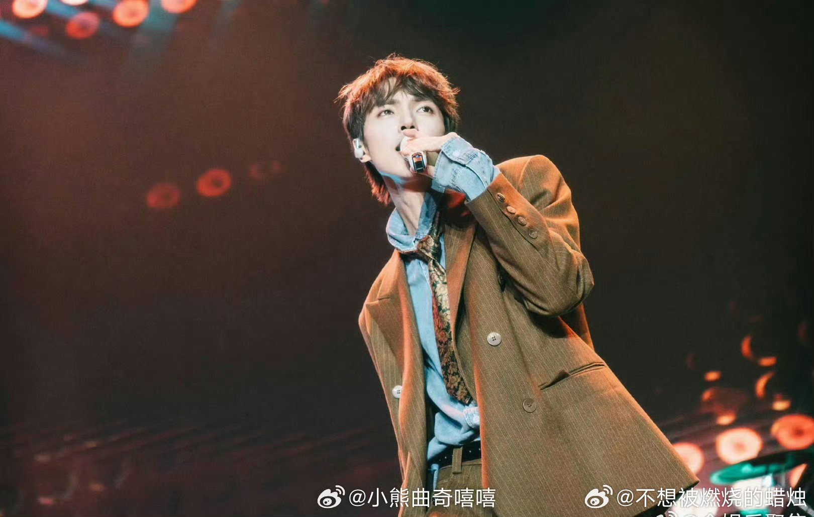 披哥6一公队长披荆斩棘一公组队披荆斩棘 这次的队长们太有想法了，有人发挥自身优势