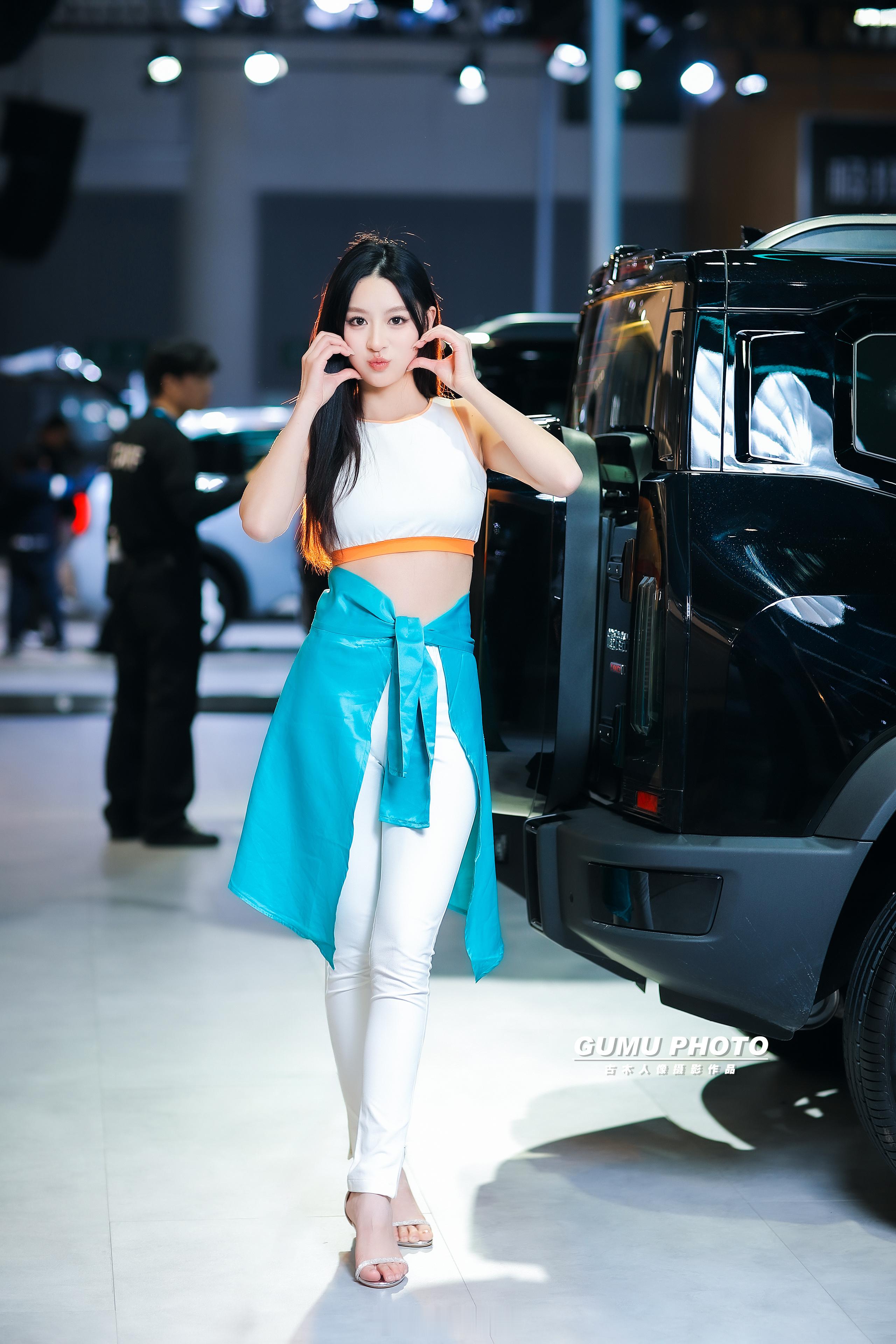 2025成都双十二车展捷途展台模特小姐姐2025成都双十二车展 