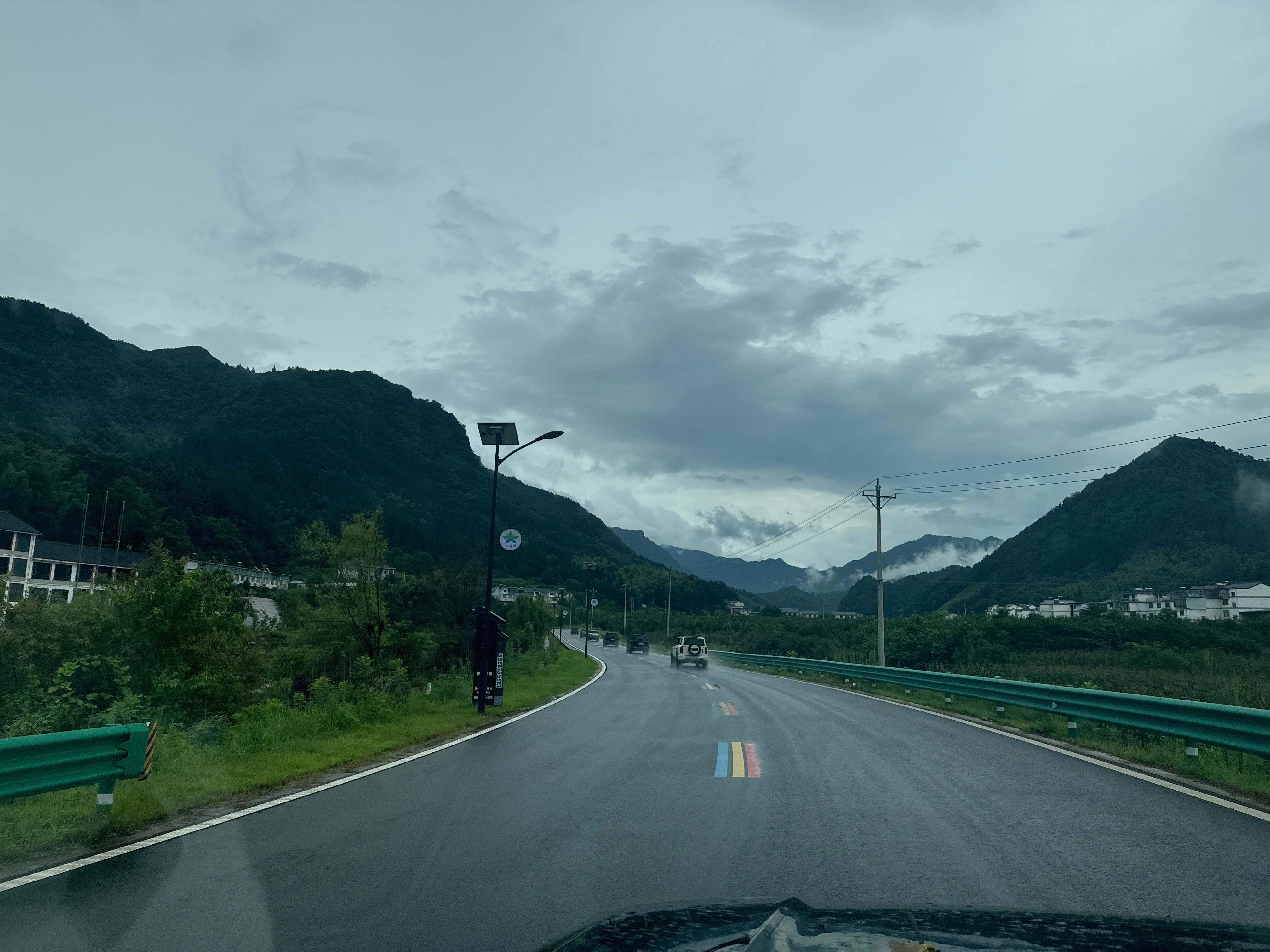 秀美山川风光尽收眼底风光摄影校园风光微博校园 六安·马鬃岭旅游景区