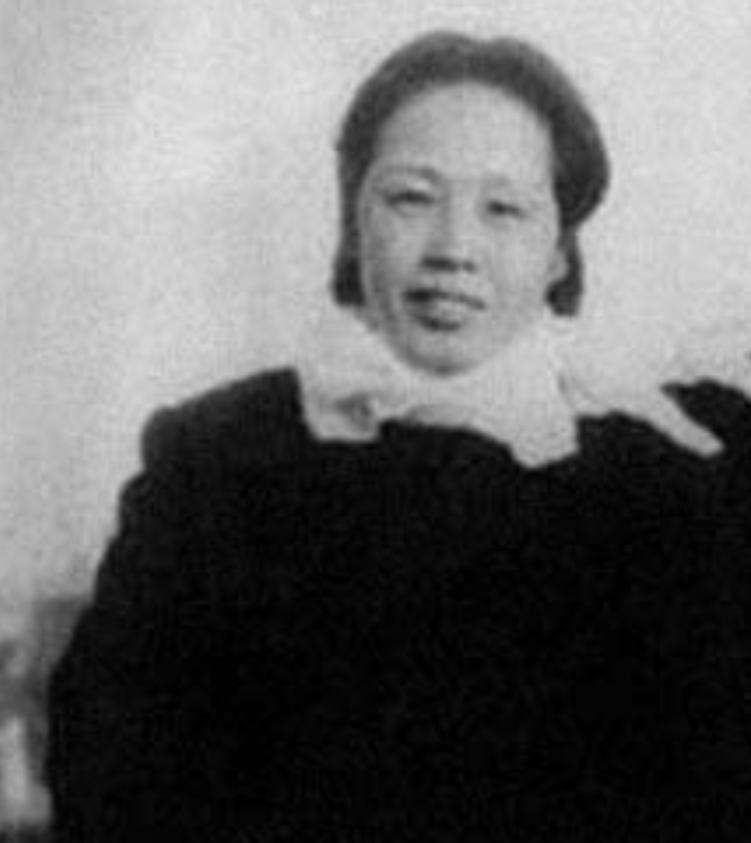 1949年新中国成立，开国元帅刘伯承，托人带信给自己的原配妻子，表示想和她见一面