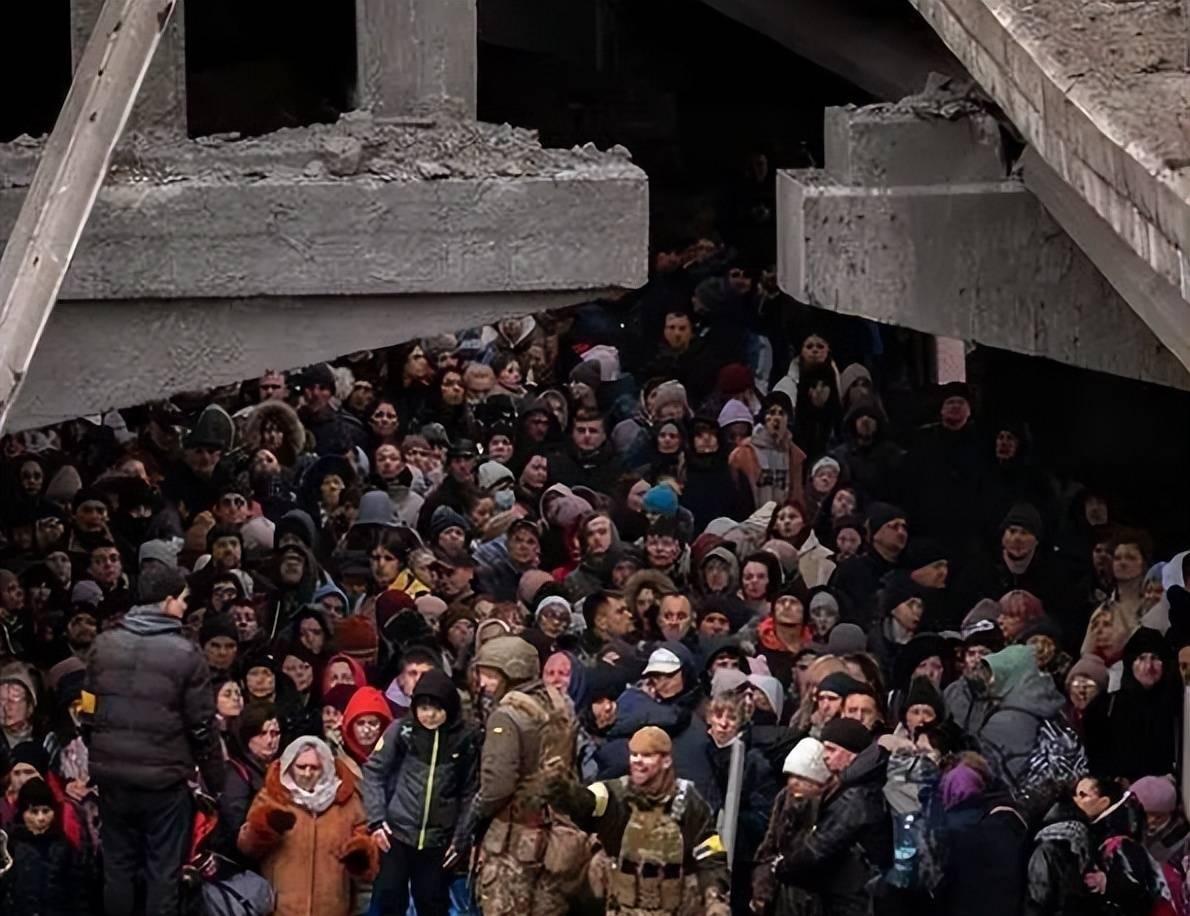 最无耻的是，乌克兰在俄乌冲突爆发后，逃出乌克兰的那一千多万富有乌克兰人。

20